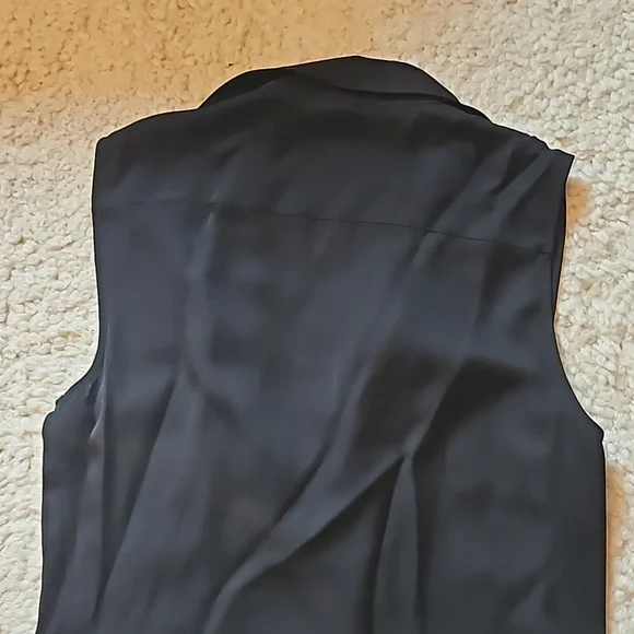 Button down - Picture 4 of 5